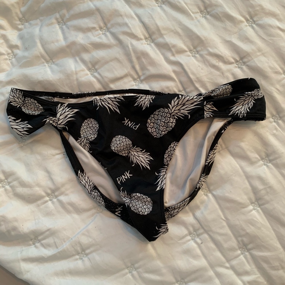 PINK pineapple swim bottoms!